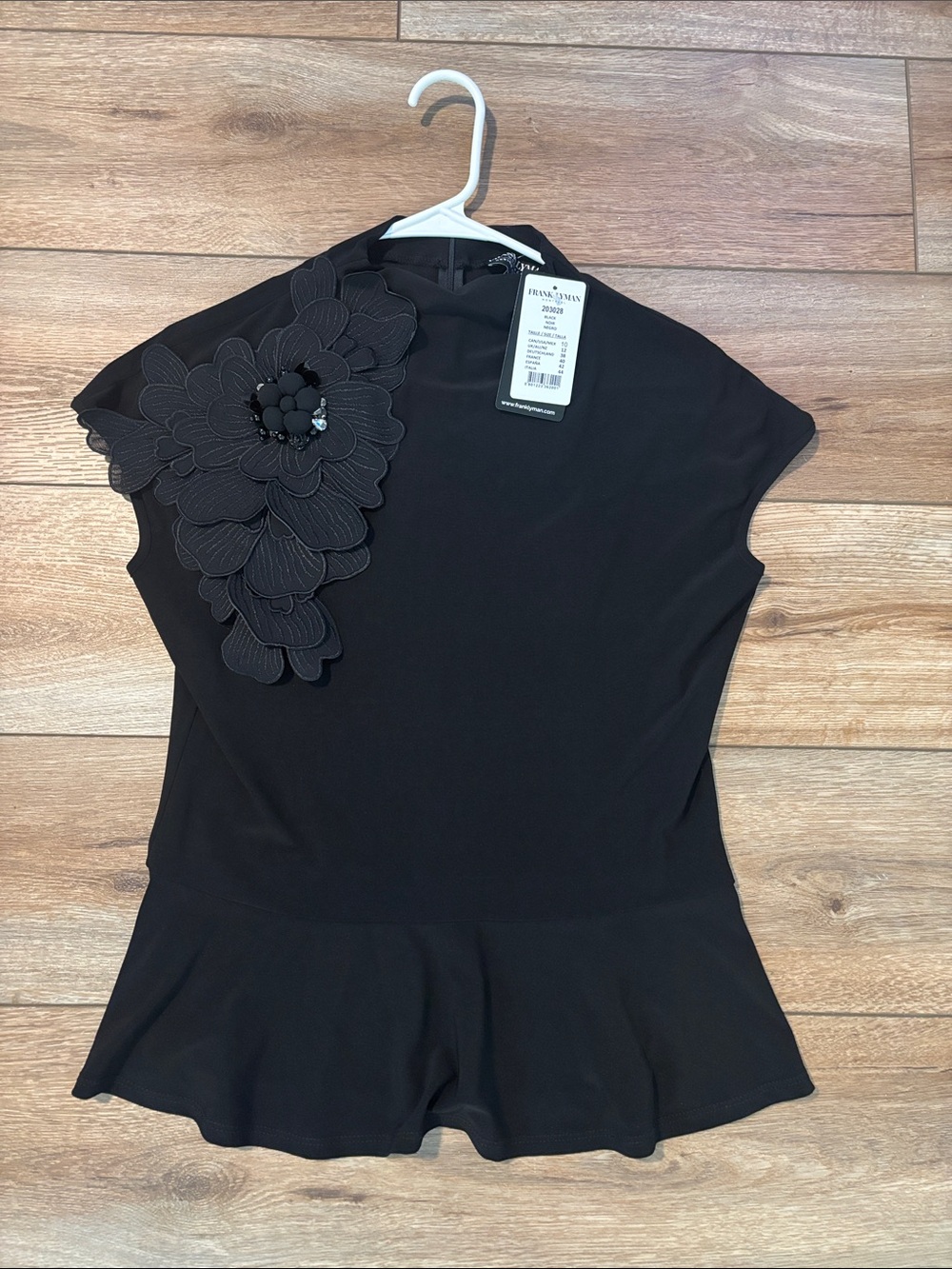 NWT Frank Lyman Black Floral Top